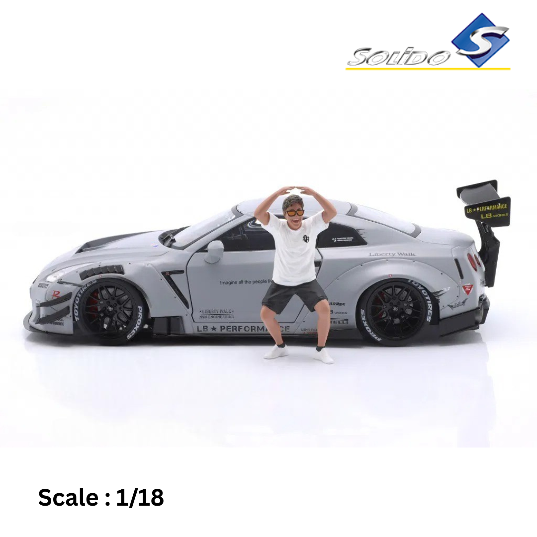 NISSAN - GT-R (R35) TYPE 2 LIBERTY WALK LB WORKS COUPE WITH AMERICAN DIORAMA FIGURE 2018