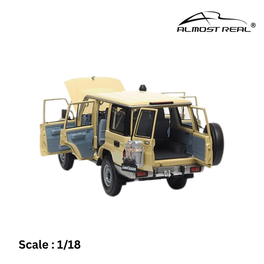 TOYOTA LAND CRUISER 76 2017