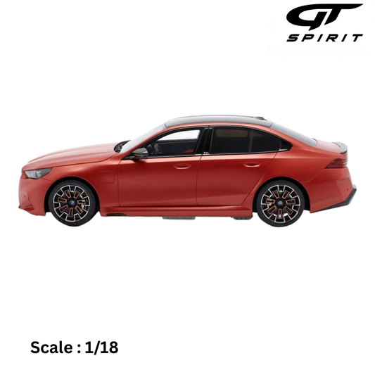 BMW - 5-SERIES M5 (G90) 2025