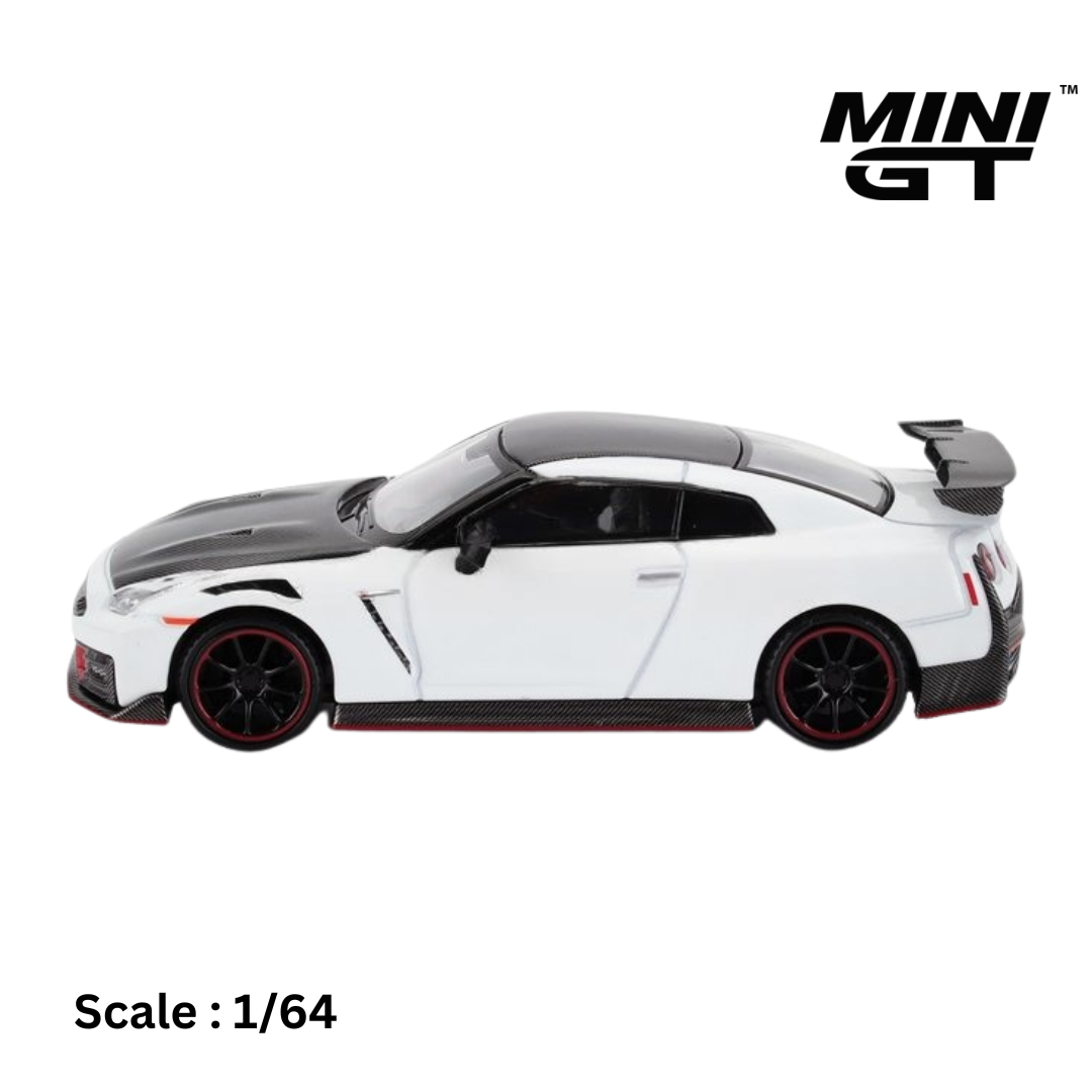 NISSAN - GT-R (R35) NISMO COUPE 2024