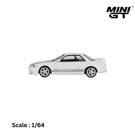 NISSAN - SKYLINE GT-R (R32) VEILSIDE COMBAT C-I RHD 2011