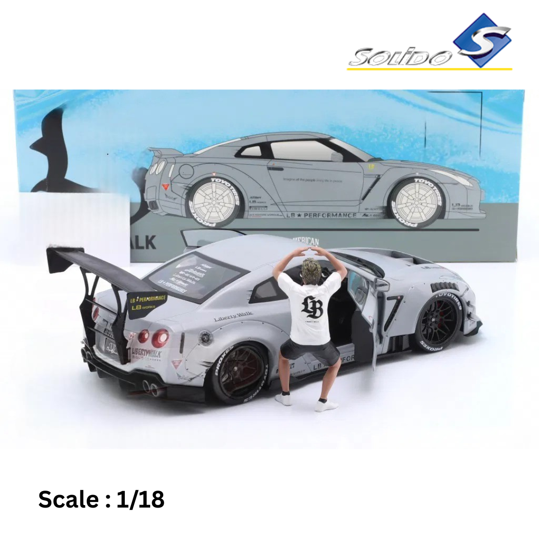 NISSAN - GT-R (R35) TYPE 2 LIBERTY WALK LB WORKS COUPE WITH AMERICAN DIORAMA FIGURE 2018