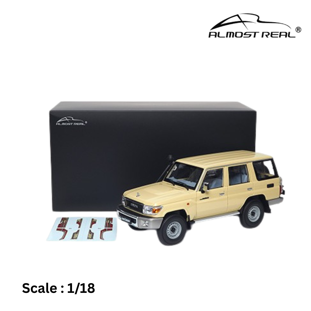 TOYOTA LAND CRUISER 76 2017