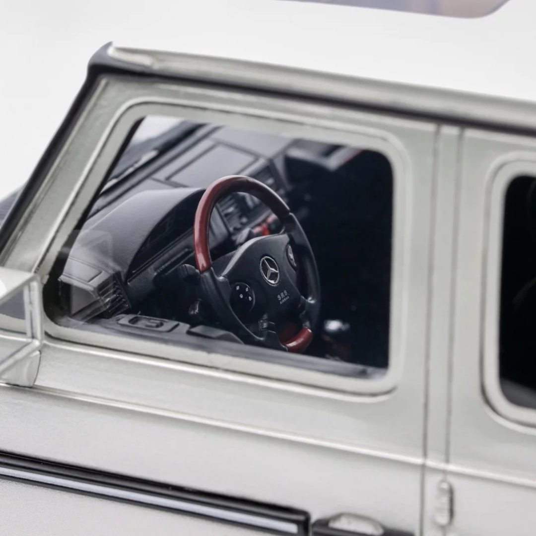 Mercedes-Benz G-Class 55 AMG Iridium Silver 2003