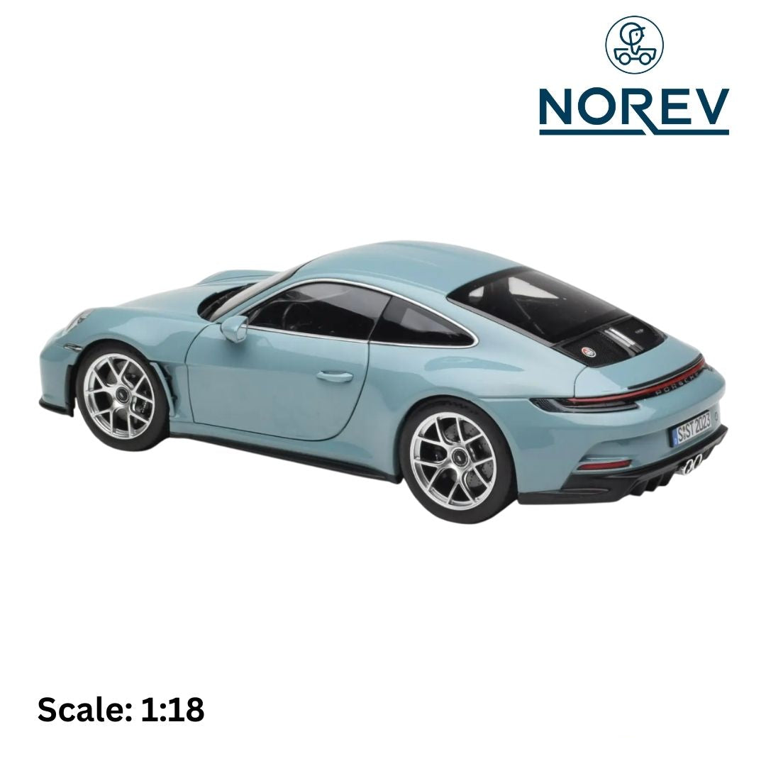 PORSCHE 911 992 S/T COUPE - 2023