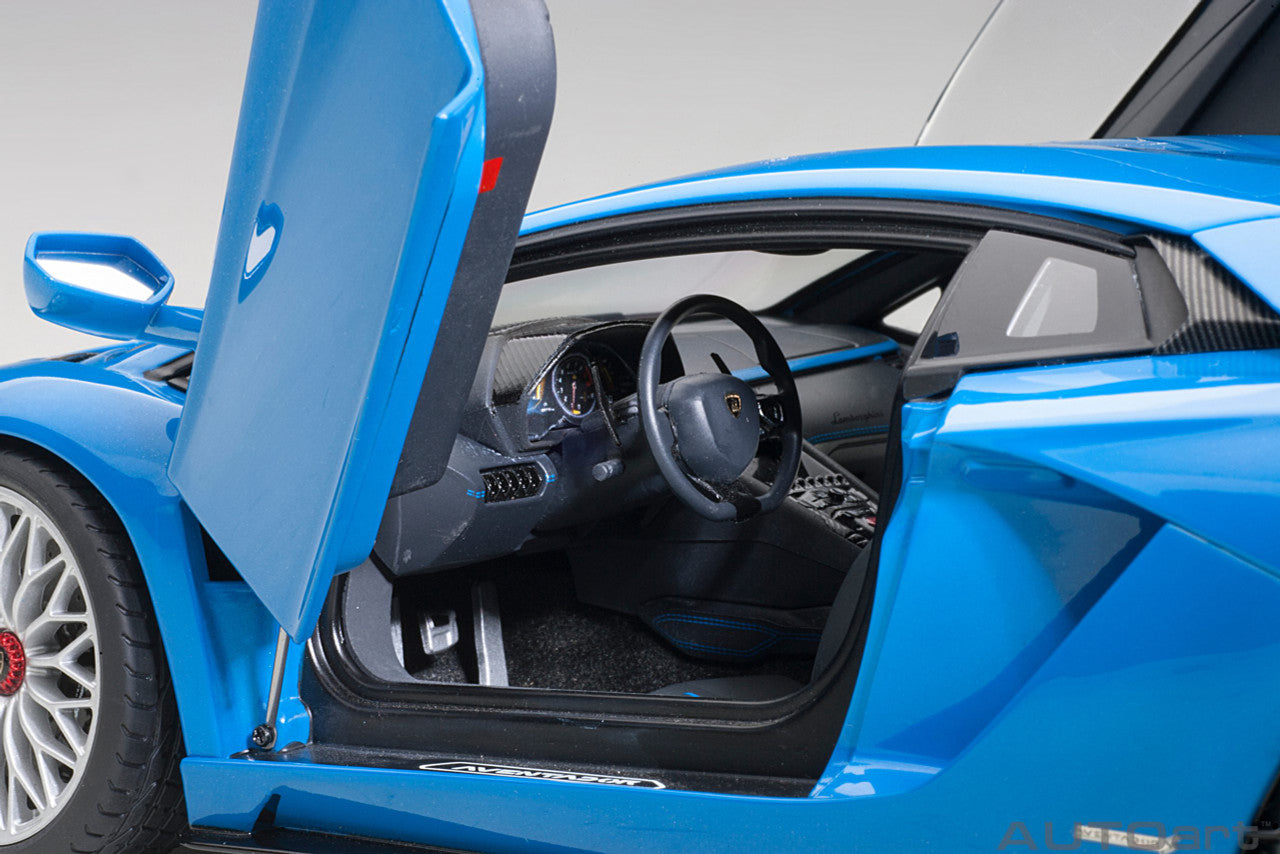 LAMBORGHINI AVENTADOR S 2017