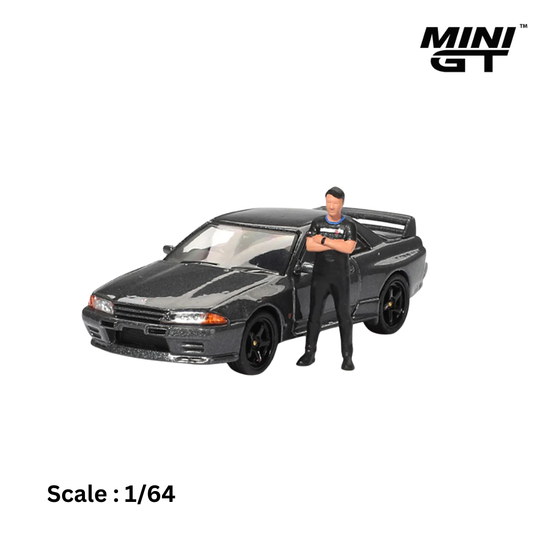 NISSAN - SKYLINE GT-R (R32) NISMO RHD 1992 WITH TSUGIO MATSUDA FIGURES