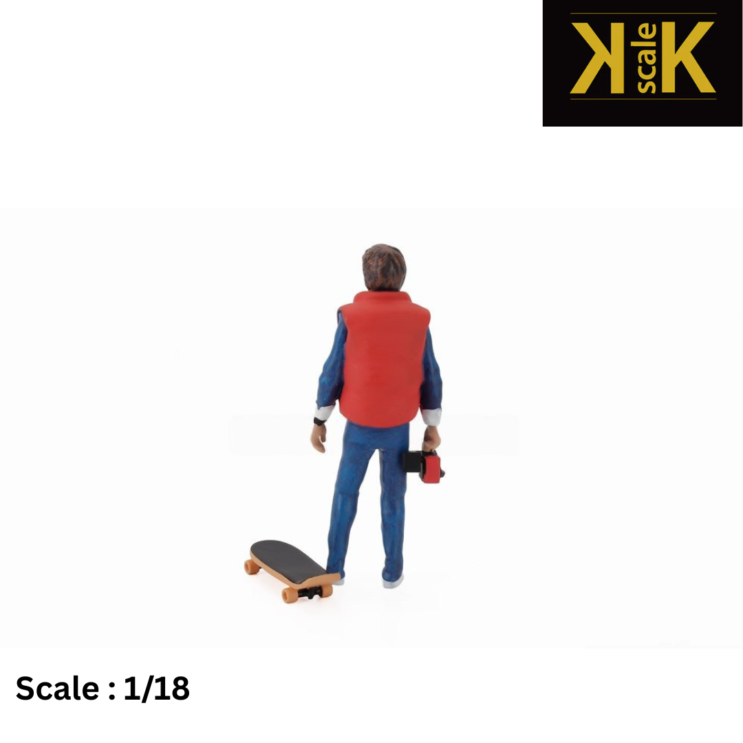 FIGURES - MARTY STANDING FOR TOYOTA HILUX PICK-UP TRUCK XTRA CAB 4x4 1985