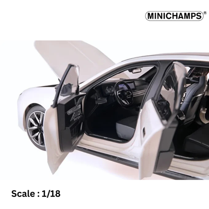 BMW - 7-SERIES i7 M70 2024