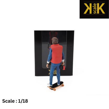 FIGURES - MARTY STANDING FOR TOYOTA HILUX PICK-UP TRUCK XTRA CAB 4x4 1985