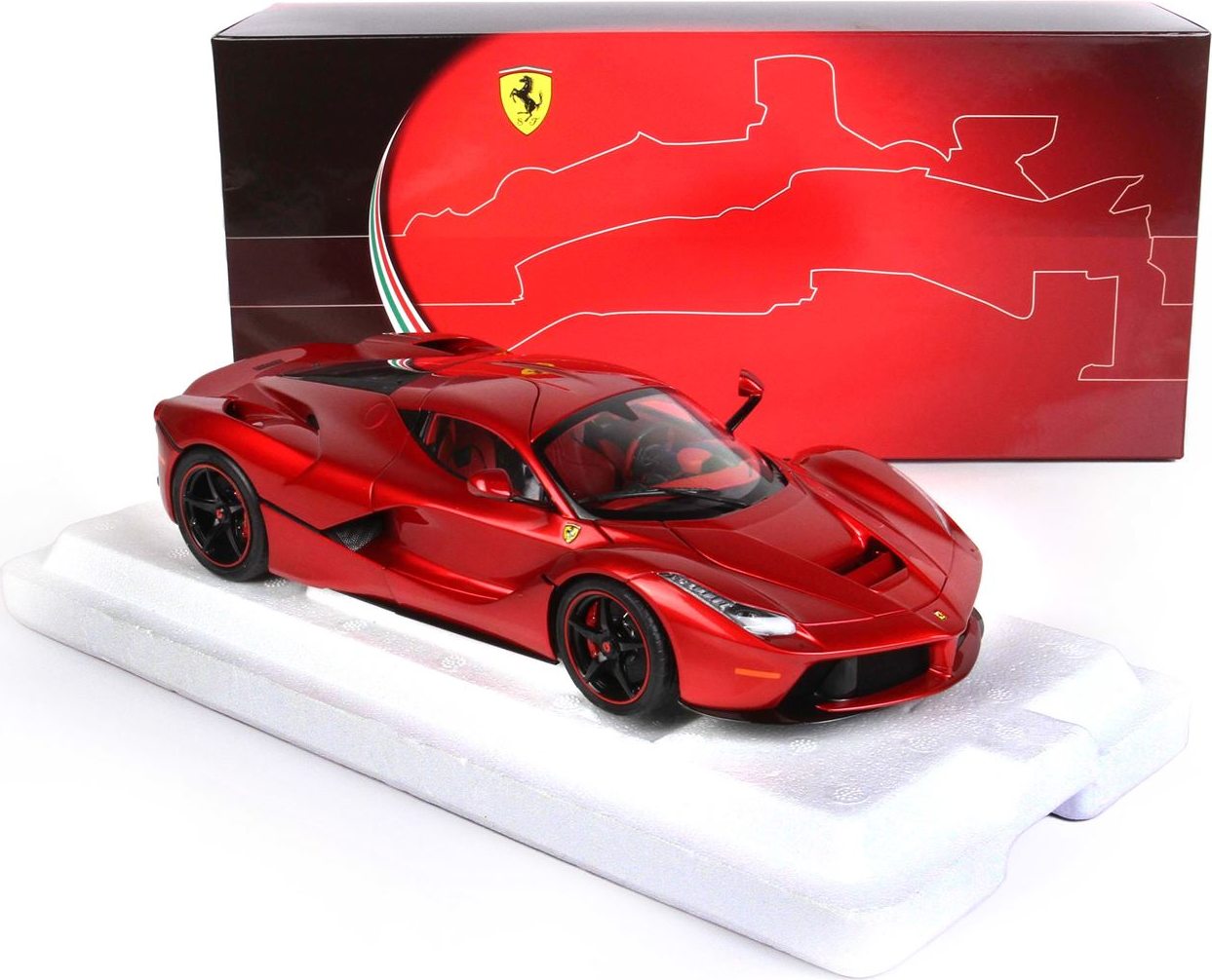 FERRARI - LAFERRARI 2013 - ONE OFF SPECIAL PERSONAL CAR LEWIS HAMILTON