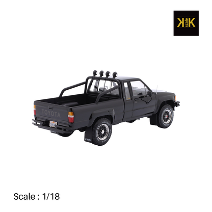 Toyota Hilux Pick-Up Truck Xtra Cab 4x4 1985 product image 3